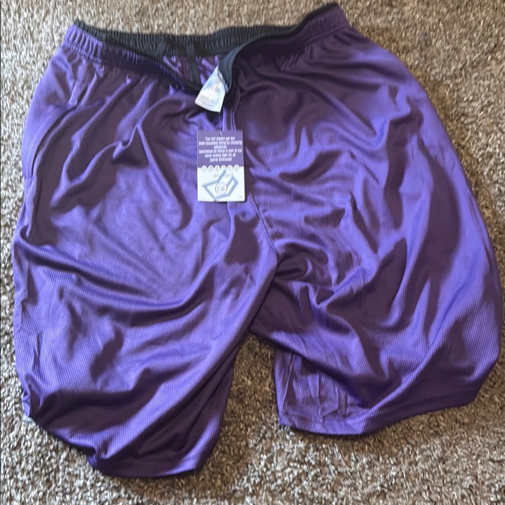 Men's Purple Athletic Basketball Shorts, Size XL - NEW WITH TAGS